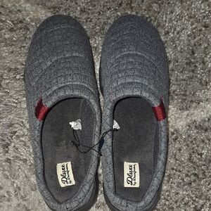 Men's Gray Slip-On Shoes, NWT
